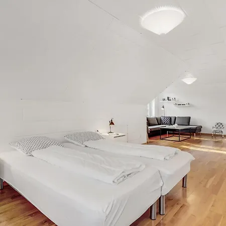 Semesterbostad In With Wifi And 2 Bedrooms 2 *